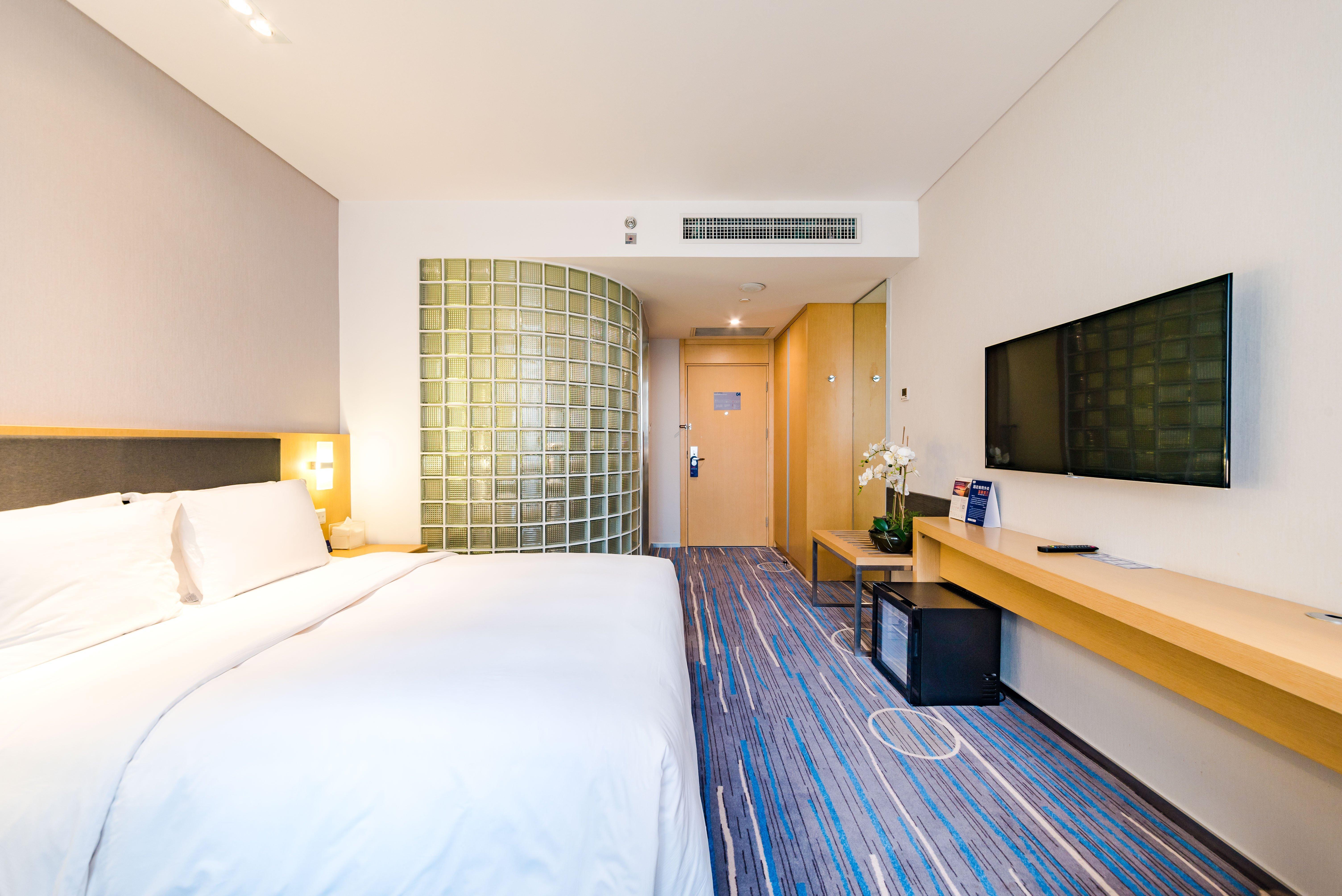 Holiday Inn Express Shijiazhuang Heping, An Ihg Hotel Ngoại thất bức ảnh